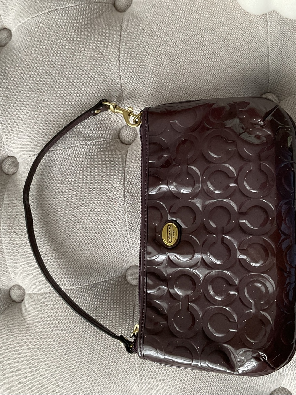 Coach Patent Signature Shoulder Bag in Burgundy Patent - Picture 6 of 9